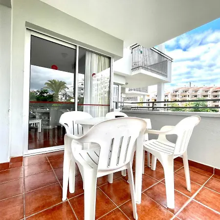 Nice With Pool View, Wifi, Near The Beach,tenerife South